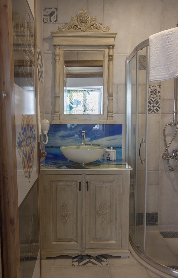 Dalyan Butik Otel Hayat Bahcesi Ayvalik Exterior photo